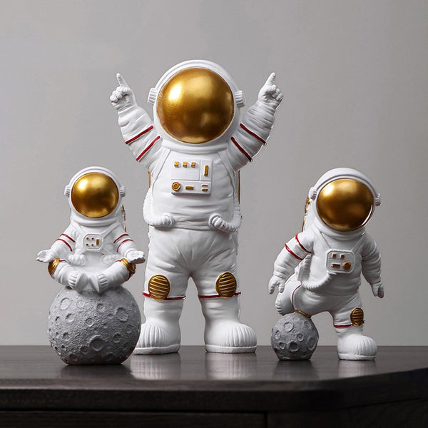 3Pcs Resin Astronaut Figurine